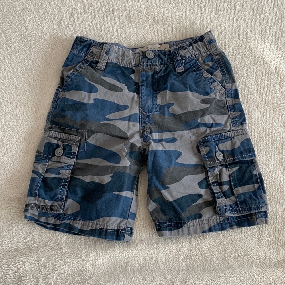 Boys Lucky Brand camp shorts
